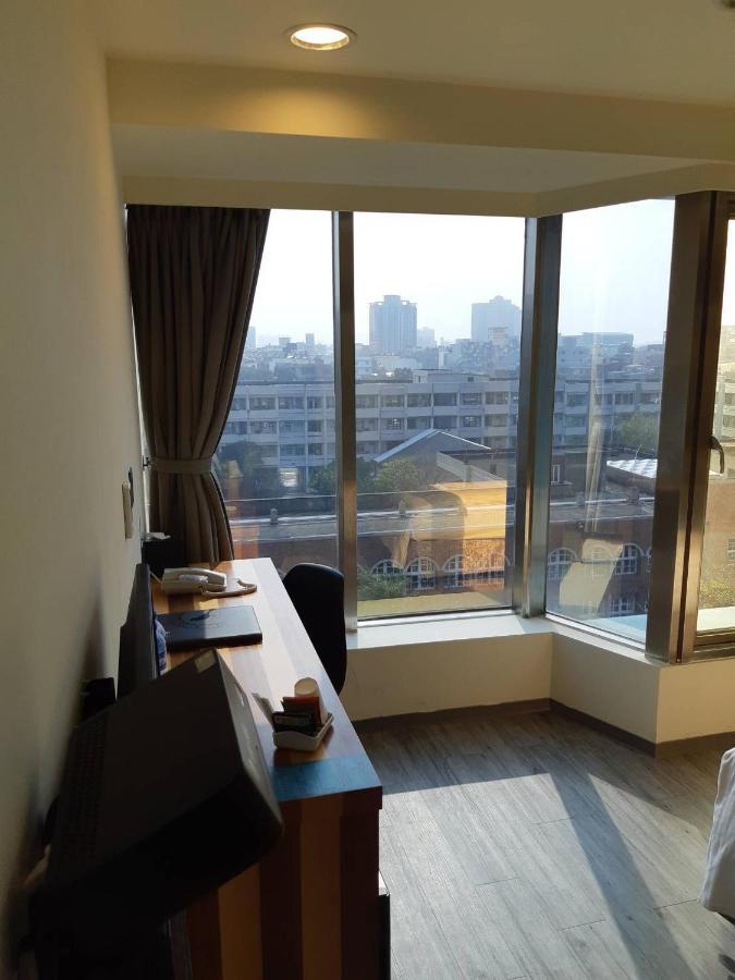ซินจือ โฮเต็ล Hotel ซินจู๋ ภายนอก รูปภาพ